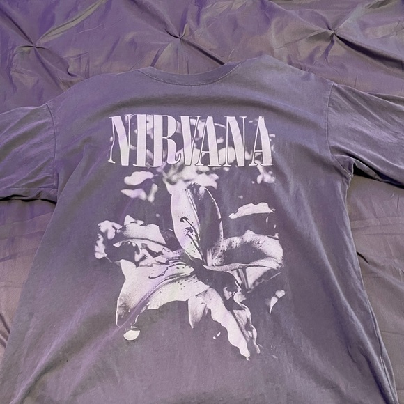 H&M Purple Nirvana Graphic Tee - Picture 1 of 2